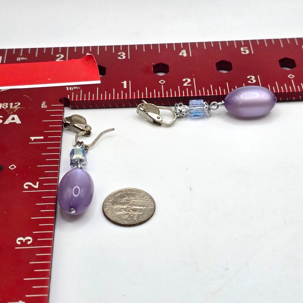 Earrings Vintage Moonglow Lavender Thermoset Beaded Japan Silver Tone Clip On - Picture 5 of 5
